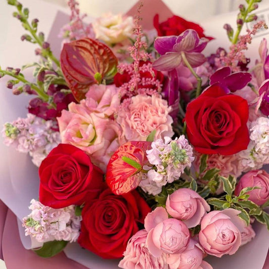 Kytice "Vášeň" - Freja Květinářství