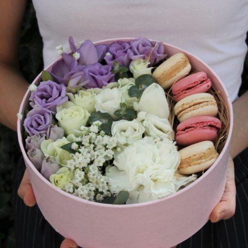 Květiny a makronky #4 - Freja Květinářství