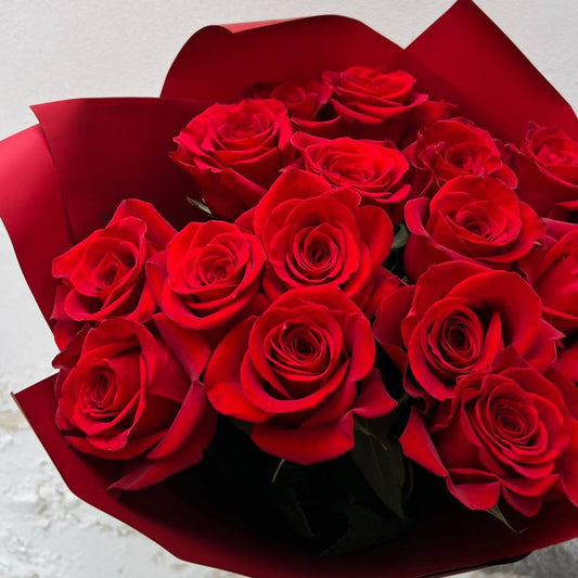 Červené růže a balonky