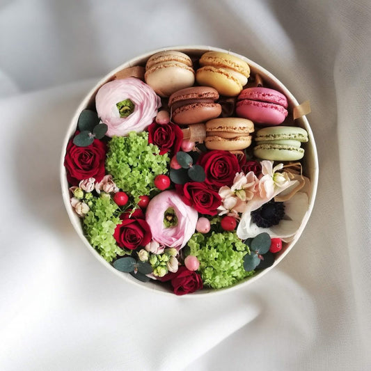 Květiny a makronky #2 - Freja Květinářství