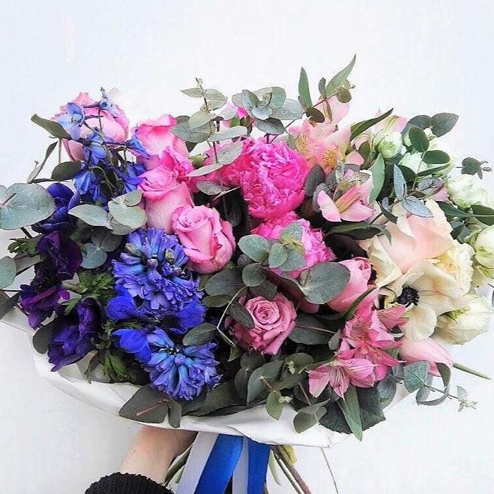 Art kytice "Gradient" № 26 - Freja Květinářství