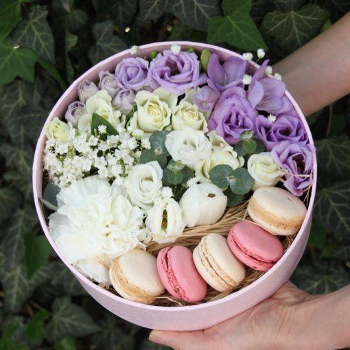 Květiny a makronky #4 - Freja Květinářství