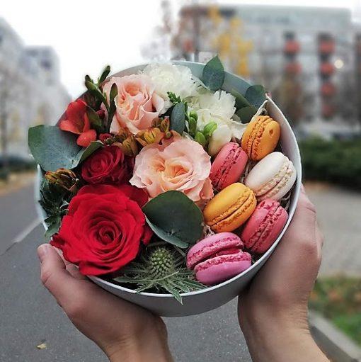 Květiny a makronky #1 - Freja Květinářství