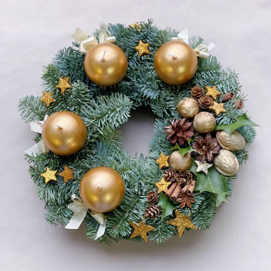 Adventní věnec zlatý - Freja Květinářství
